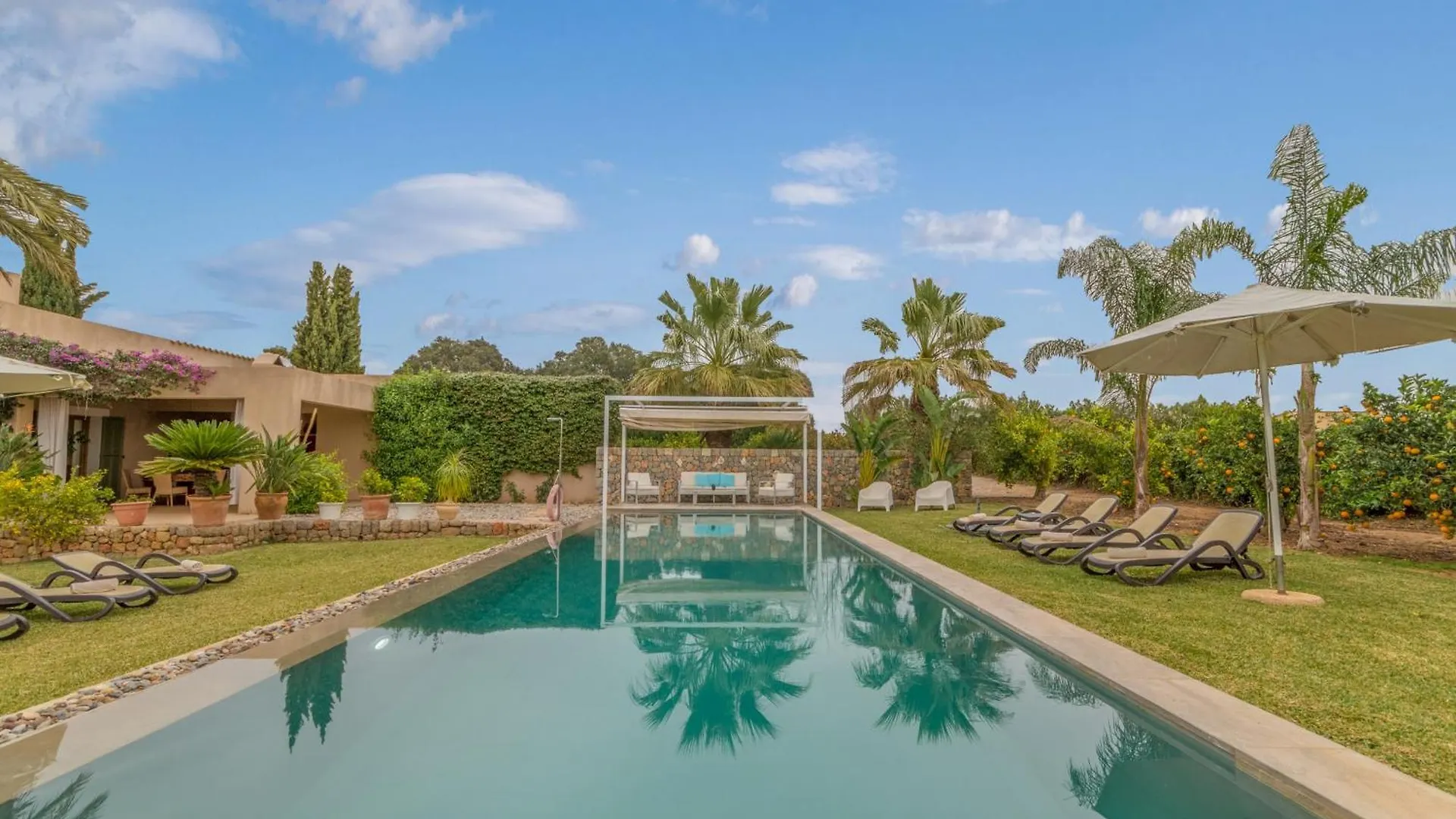 Buger - 30709-7 Mallorca location