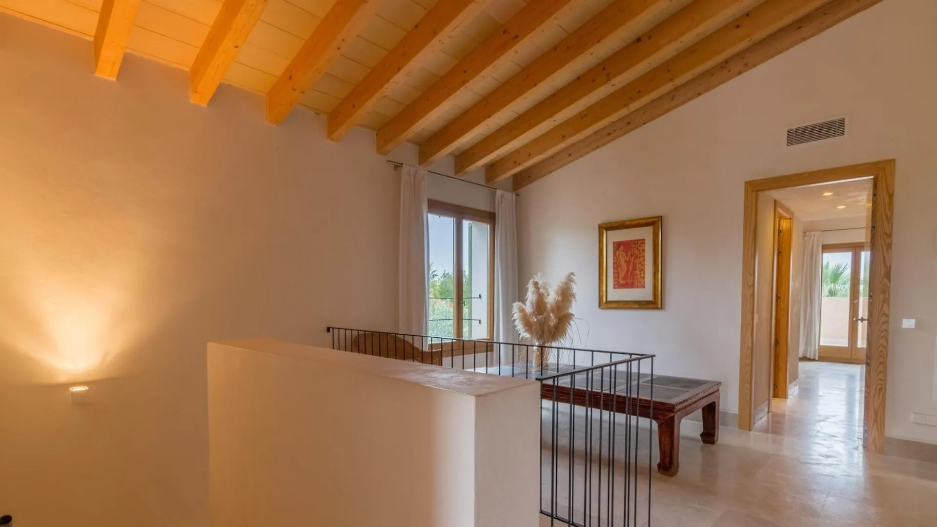 Buger - 30709-7 Mallorca Spain