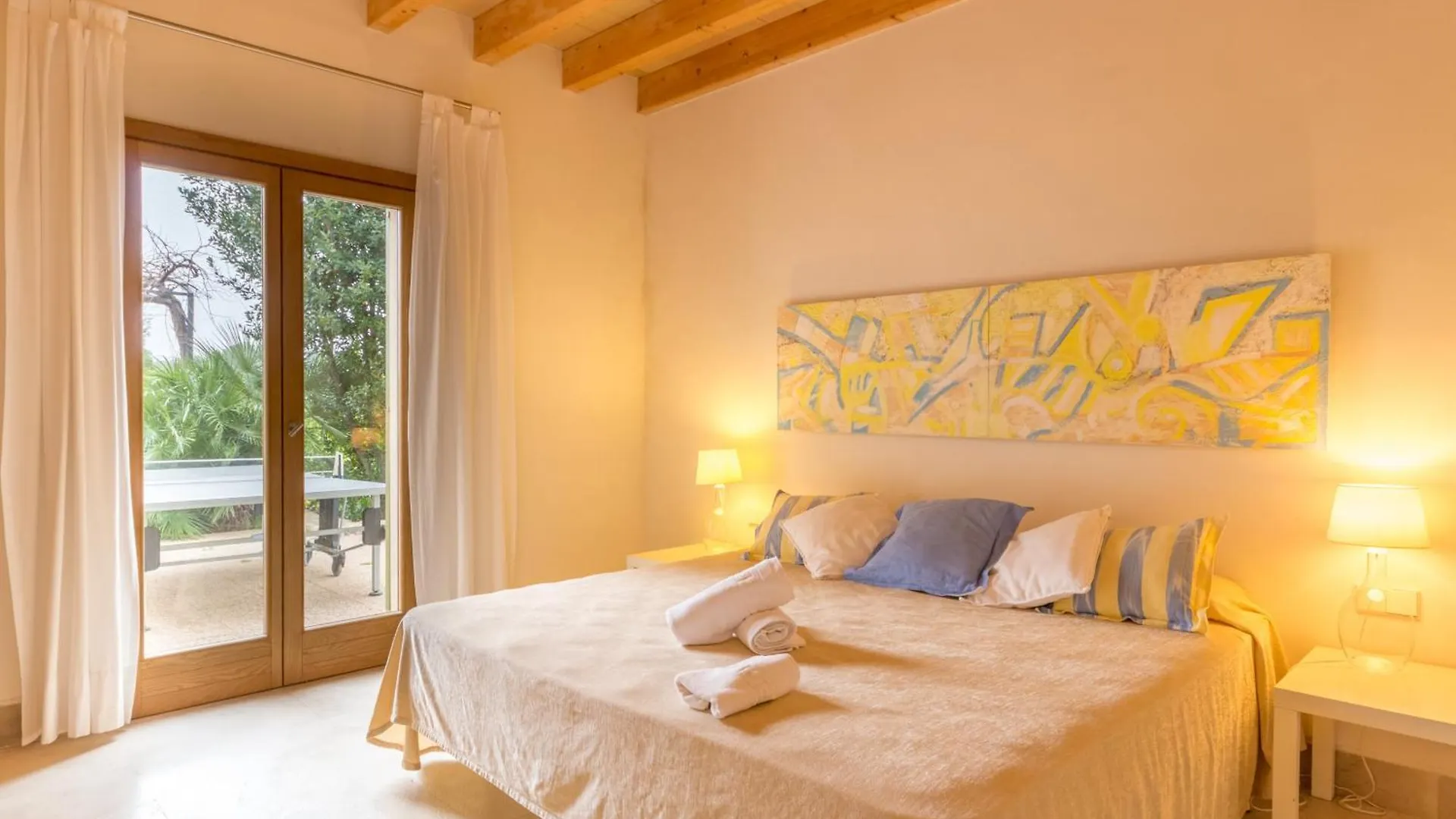 Buger - 30709-7 Mallorca Spain